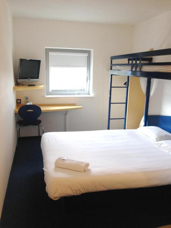 Ibis Budget Newport Ngoại thất bức ảnh