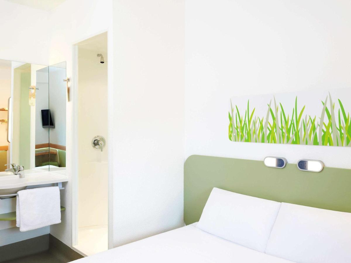 Ibis Budget Newport Ngoại thất bức ảnh